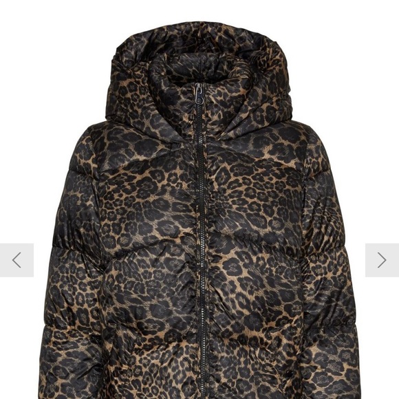 SOLD! Vero Moda light puffer jacket - Picture 4 of 13